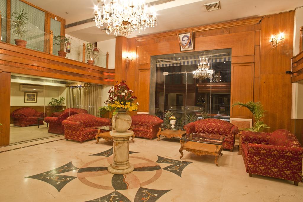 Hotel Om Tower Jaipur Exteriör bild