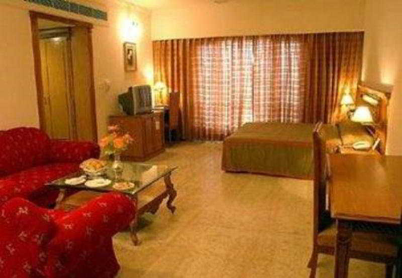 Hotel Om Tower Jaipur Exteriör bild